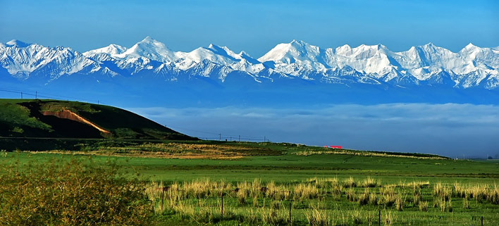 Hangtengri Feng Berg